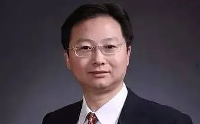 币圈狂欢：3笔精准操作狂揽45万美元收益！